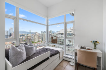 #3605 - 1199 Marinaside Crescent